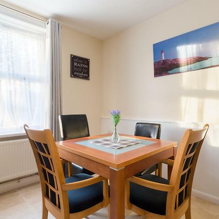 Well Presented 2 Bedroom House - Sleeps Four Leamington Spa Ngoại thất bức ảnh