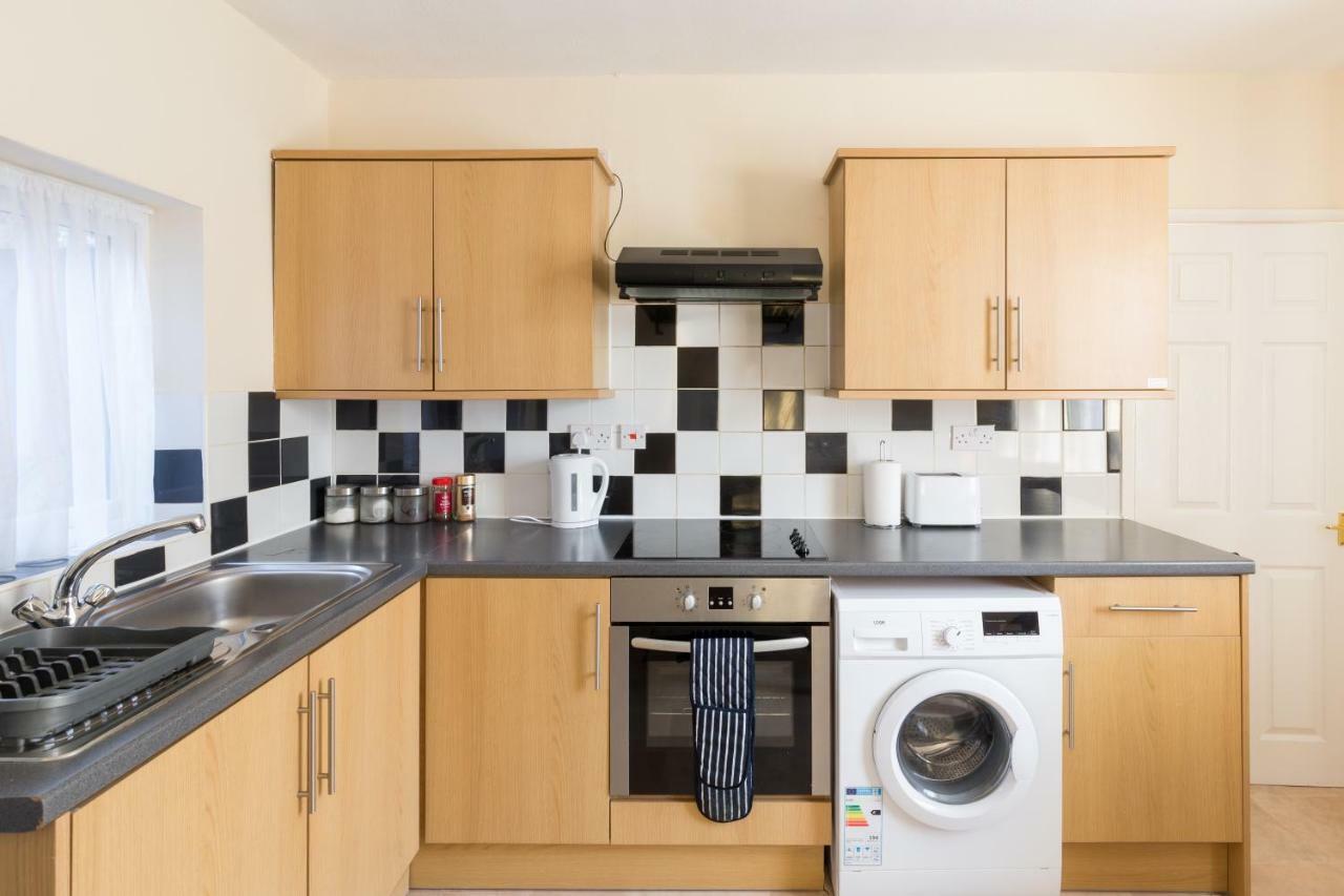 Well Presented 2 Bedroom House - Sleeps Four Leamington Spa Ngoại thất bức ảnh